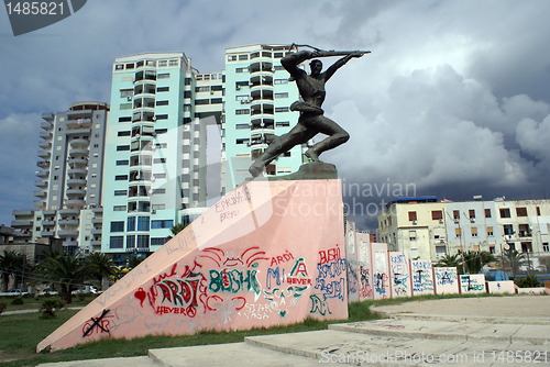 Image of Monument in Durres