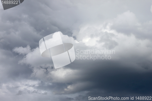 Image of thunder-storm clouds