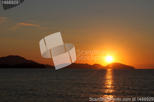 Image of sunrise at seaside