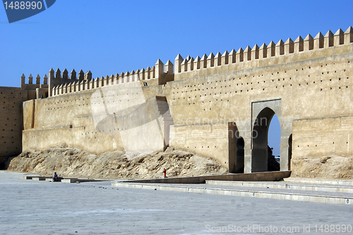Image of Wall and gate