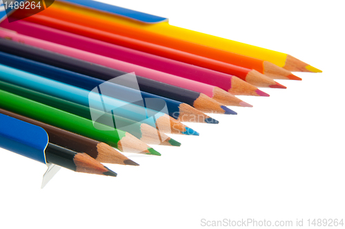 Image of colored pencils 
