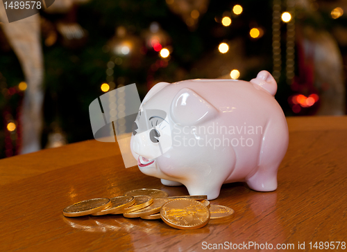 Image of Piggy bank at xmas