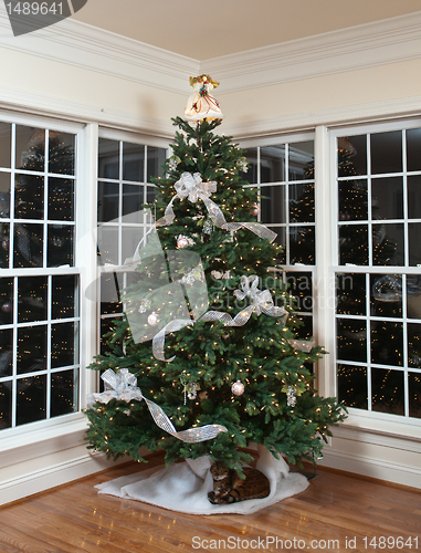 Image of Decorated christmas tree in home