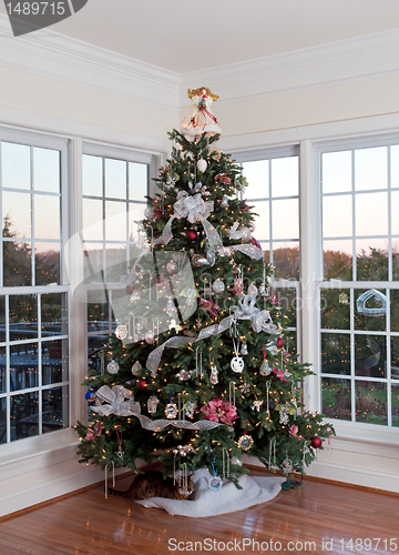 Image of Decorated christmas tree in home