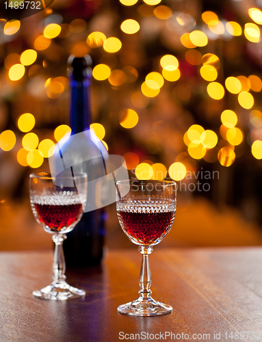 Image of Sherry glasses in front of xmas tree