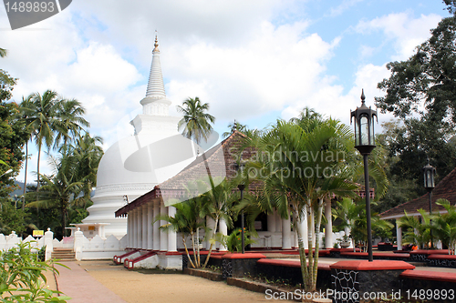 Image of Buddhist monastery