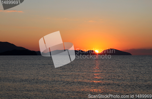 Image of sunrise at seaside