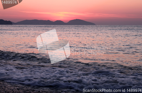 Image of sea before sunrise