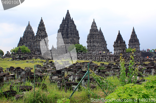 Image of Grass and temples