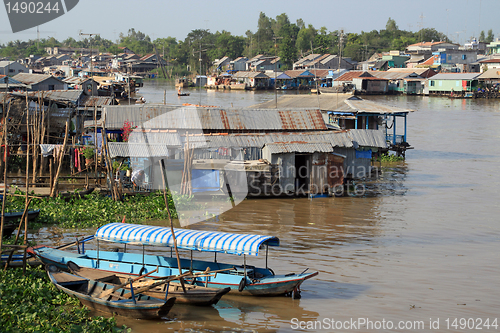 Image of Boat and houses