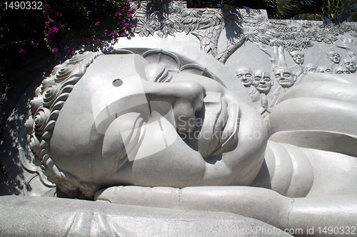 Image of Head of Buddha