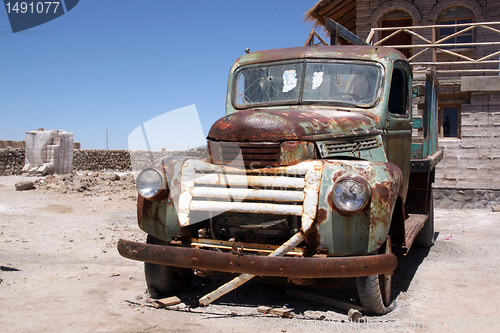 Image of Rusty truck