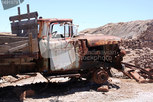 Image of Rusty truck