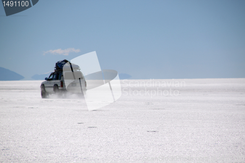 Image of Car and salt lake