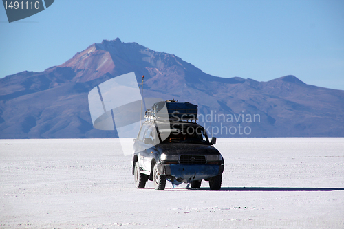 Image of Car and salt desert