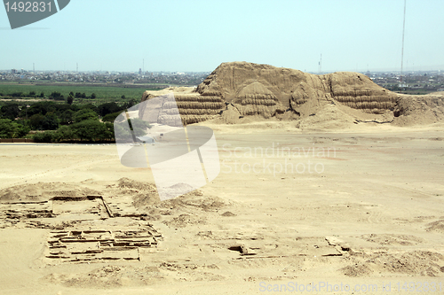 Image of Desert and ruins