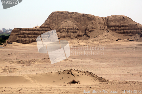Image of Sand desert and ruins