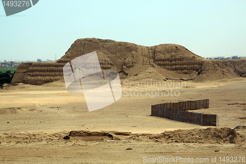 Image of Desert and piramid 