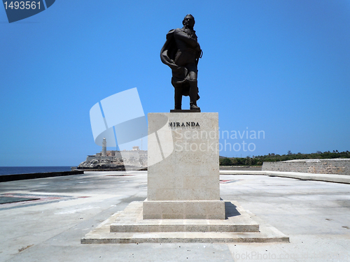 Image of Statue and fort