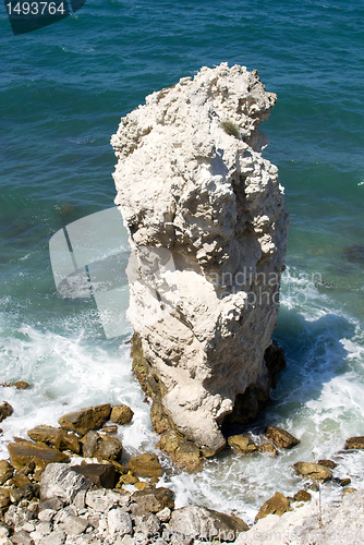 Image of big cliff in the sea