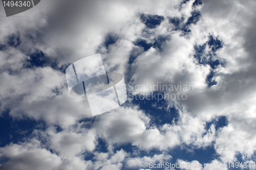 Image of clouds in sky