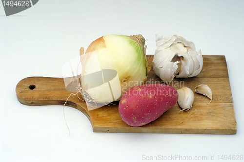 Image of potato, garlic, onion