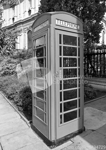Image of London telephone box