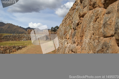 Image of Inca castle ruins in Chinchero