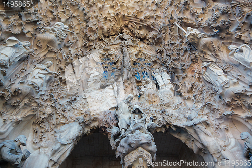 Image of Sculpture in the exterior of the cathedral