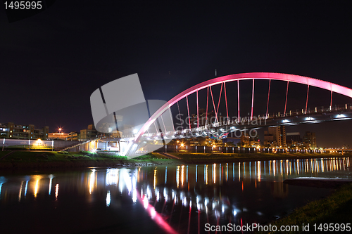 Image of bridge at night in Taipei