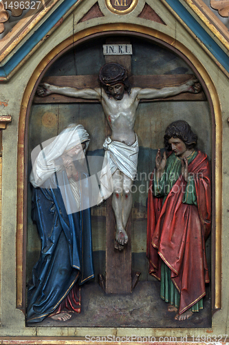 Image of 12th Stations of the Cross, Jesus dies on the cross