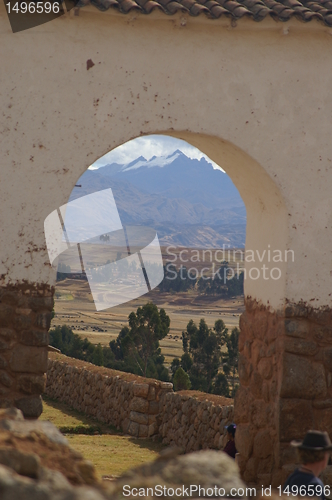 Image of Inca castle ruins in Chinchero