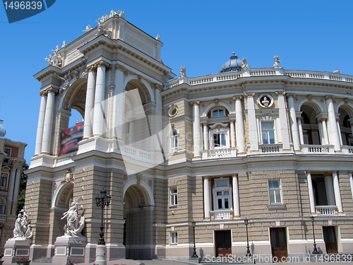 Image of opera house in Odessa