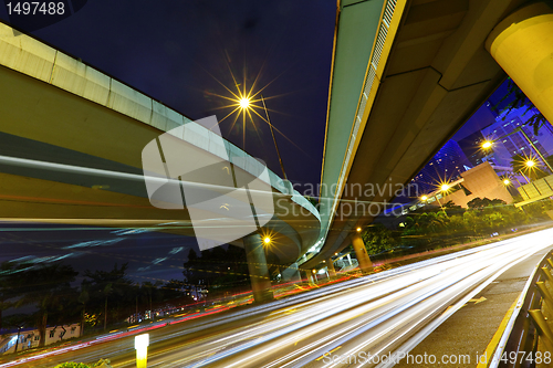 Image of traffic in city