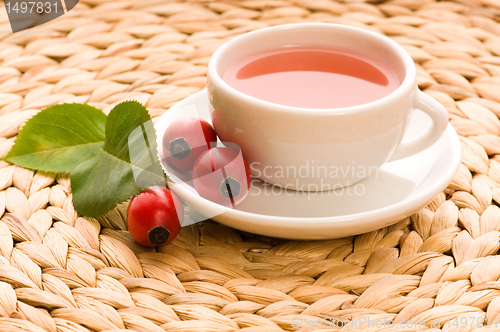 Image of rose hip tea 