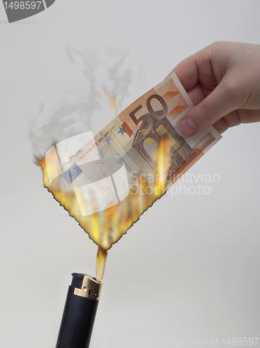 Image of Euros burning