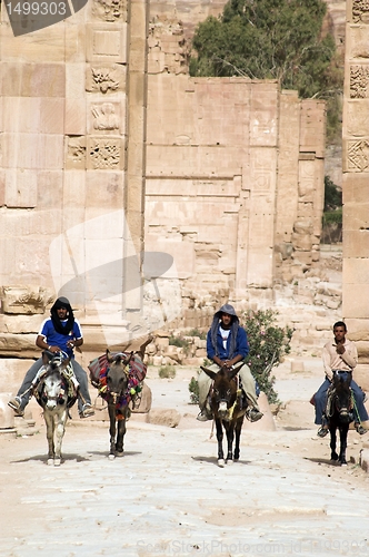 Image of Petra ruins and mountains in Jordan