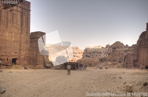 Image of Petra ruins and mountains in Jordan