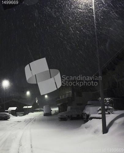 Image of Snowing