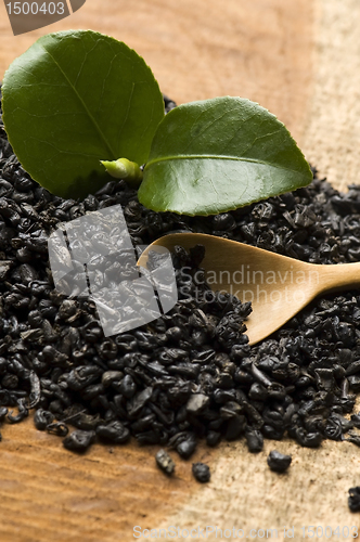 Image of Fresh and dried tea