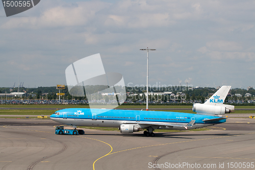 Image of KLM McDonnell Douglas MD-11 at Schiphol airport
