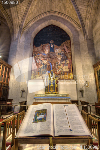 Image of The Bible and the Crucifix at Grace Cathedral