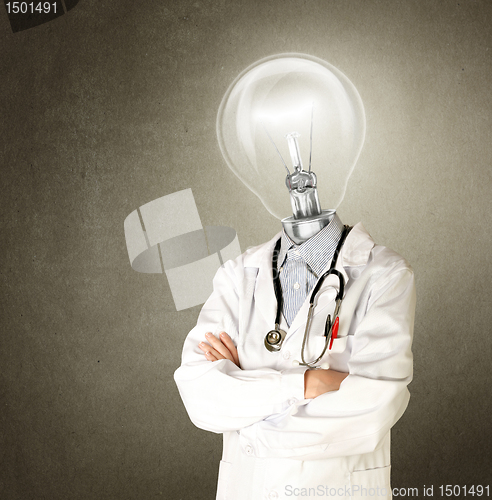 Image of doctor with lamp-head