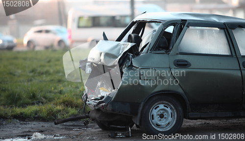 Image of crash   head-on