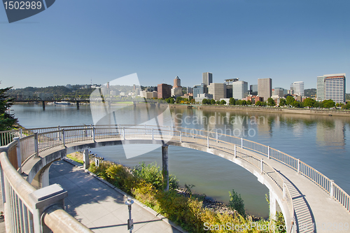 Image of Circular Walkway on Portland Eastbank Esplanade