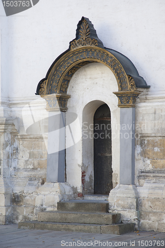 Image of Door of a church with ornament