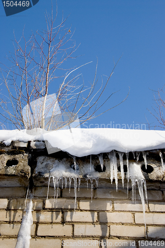 Image of Icicles and root on the roof