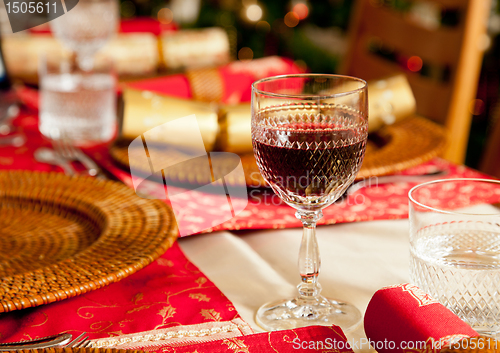 Image of English Christmas table with crackers