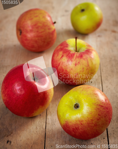Image of fresh red apples