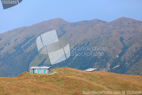 Image of house on mountain